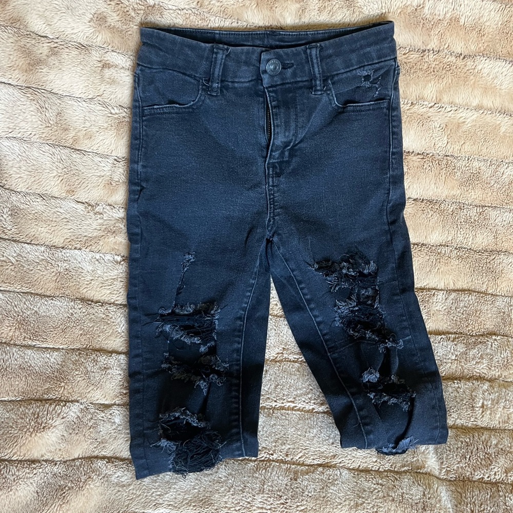 American Eagle black ripped jeans